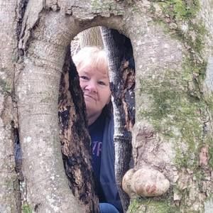 Meet your Posher, Joy lynn